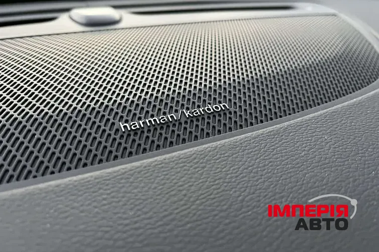 Volvo XC90 - фото 11