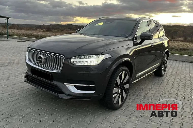 Volvo XC90 - фото 2
