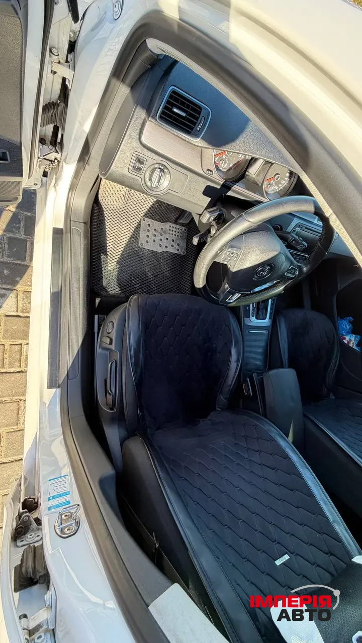 Volkswagen Passat - фото 28