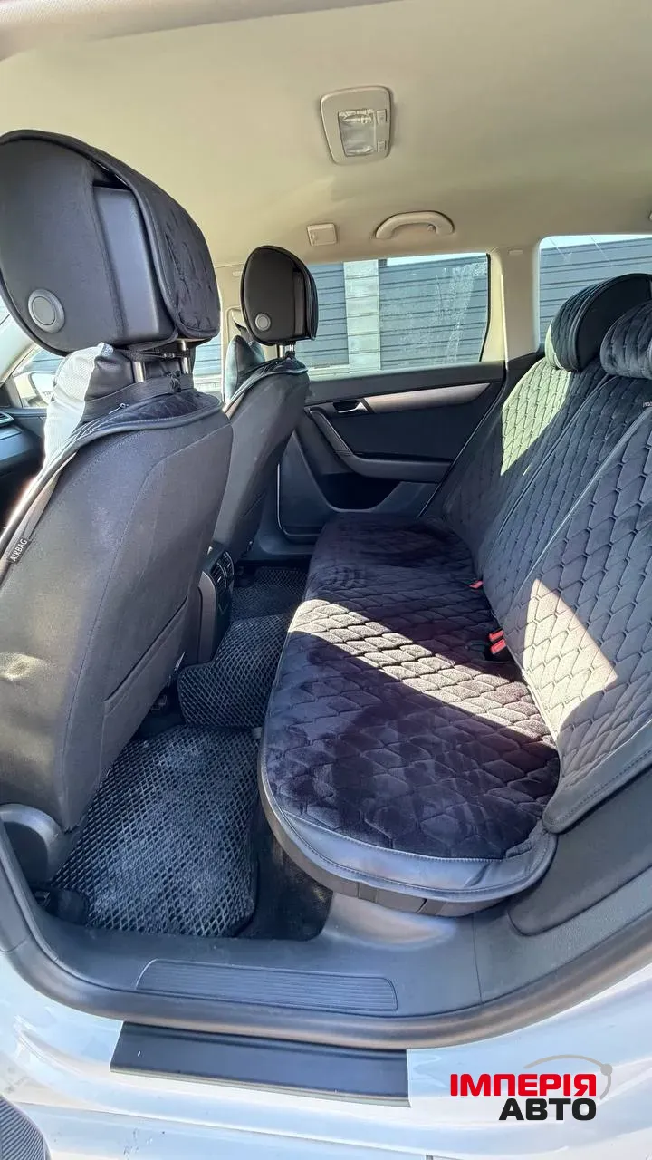 Volkswagen Passat - фото 43