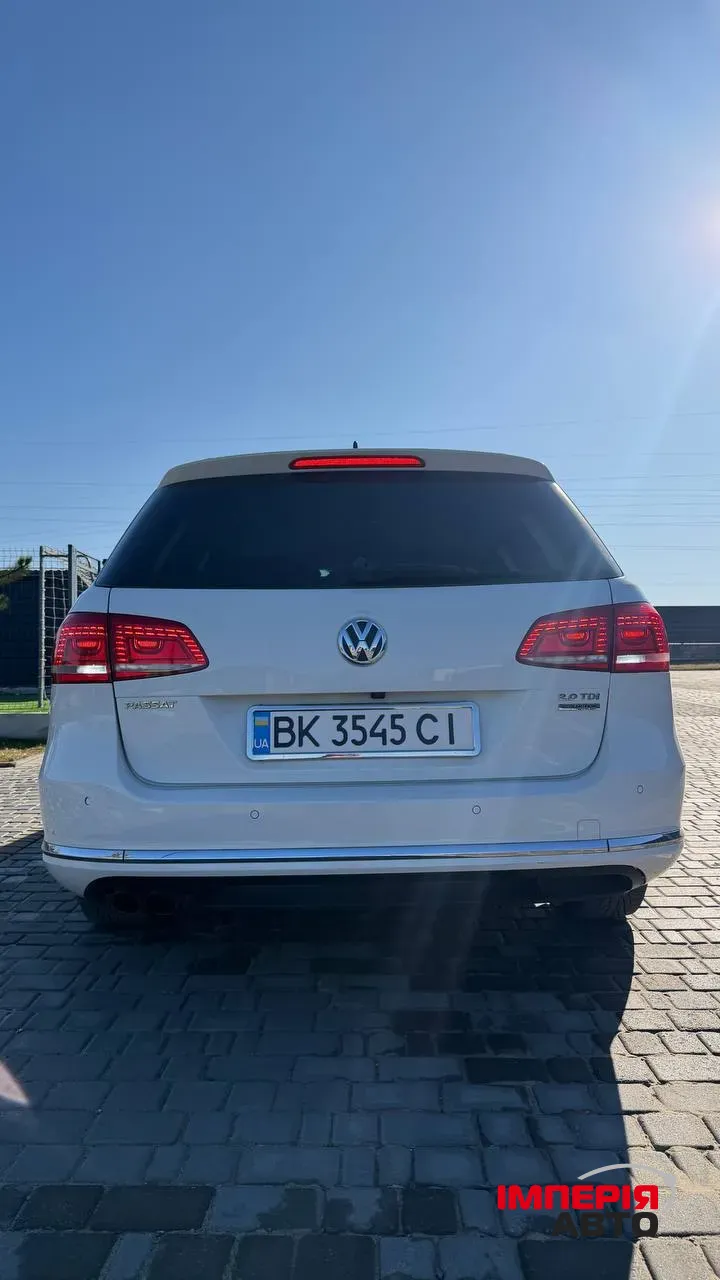 Volkswagen Passat - фото 32