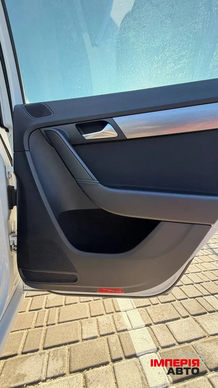 Volkswagen Passat - фото 46
