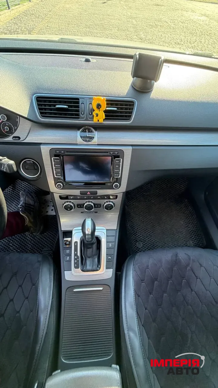 Volkswagen Passat - фото 39