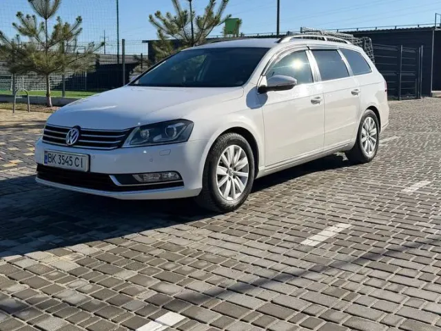 Volkswagen Passat - фото 1
