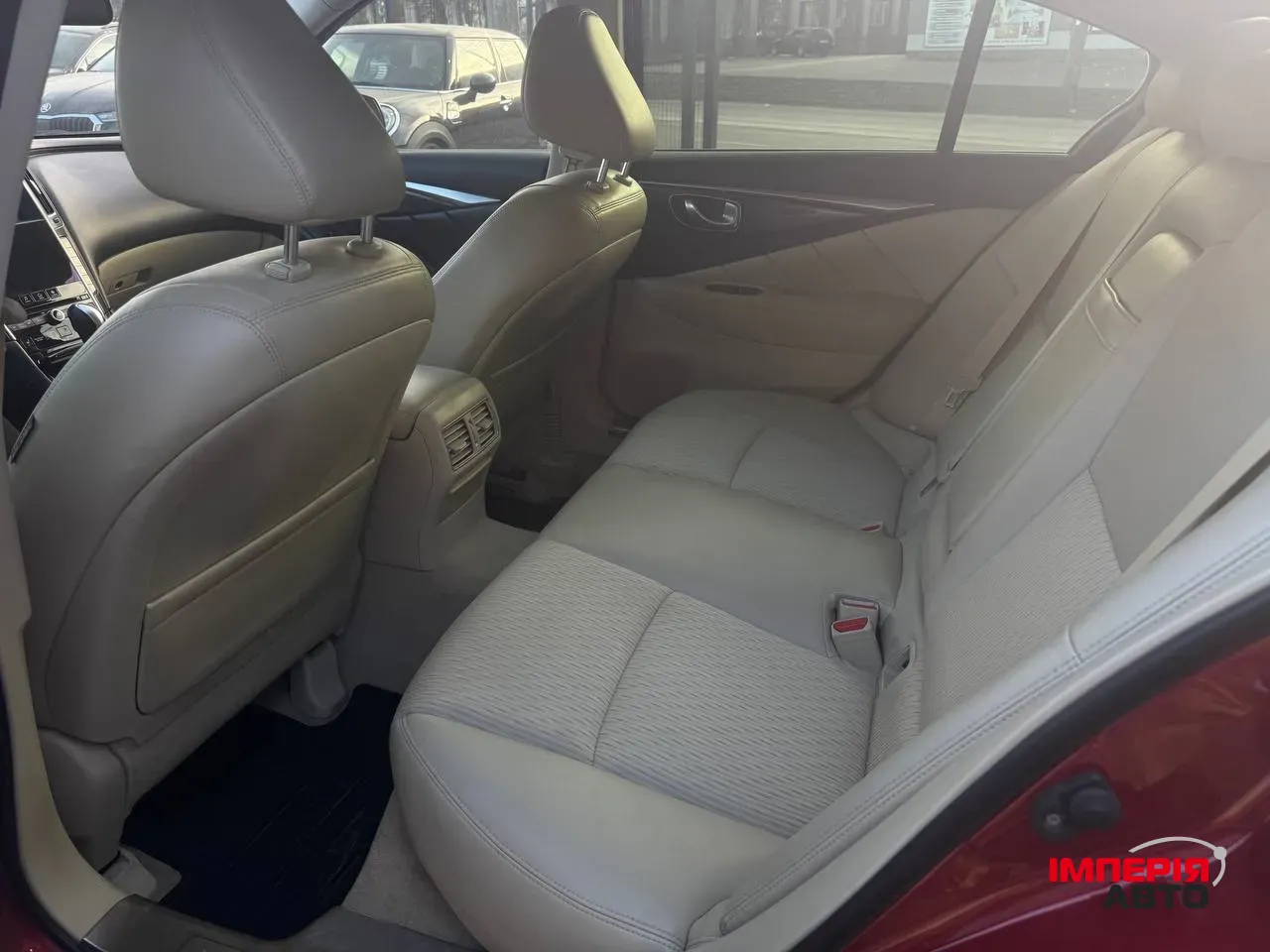 Infiniti Q50 - фото 7