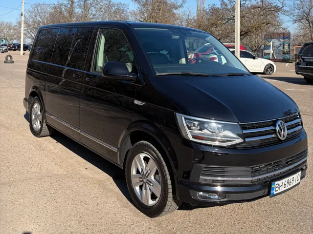 Volkswagen Multivan - фото 3