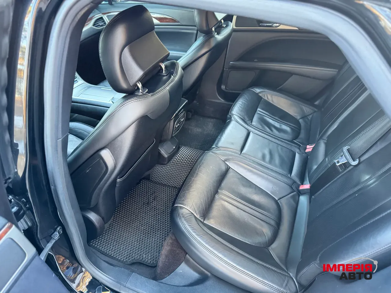 Lincoln MKZ - фото 10