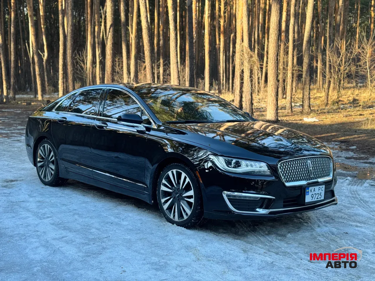 Lincoln MKZ - фото 1