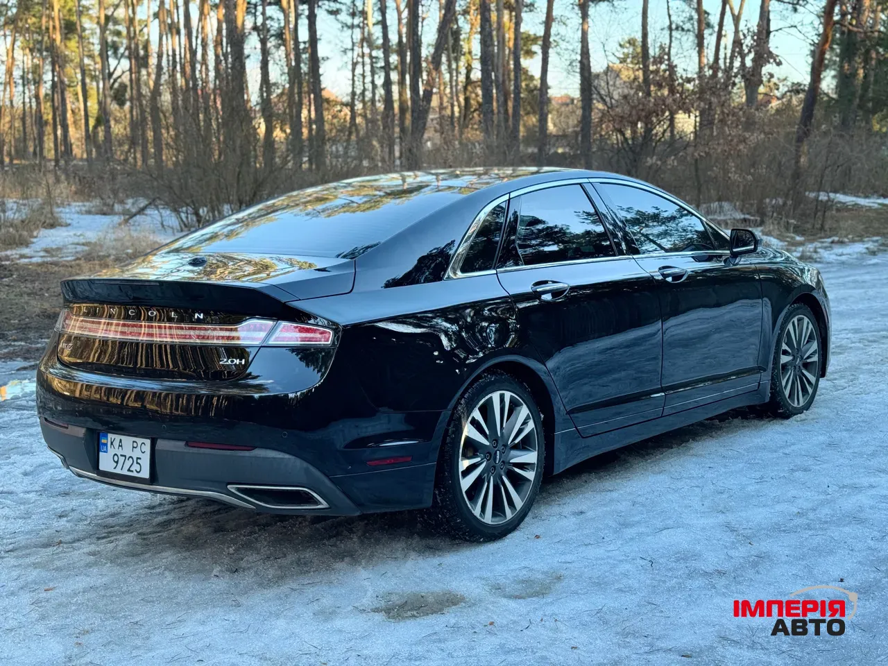 Lincoln MKZ - фото 2