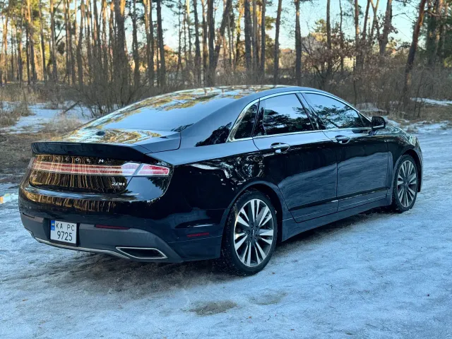 Lincoln MKZ - фото 2