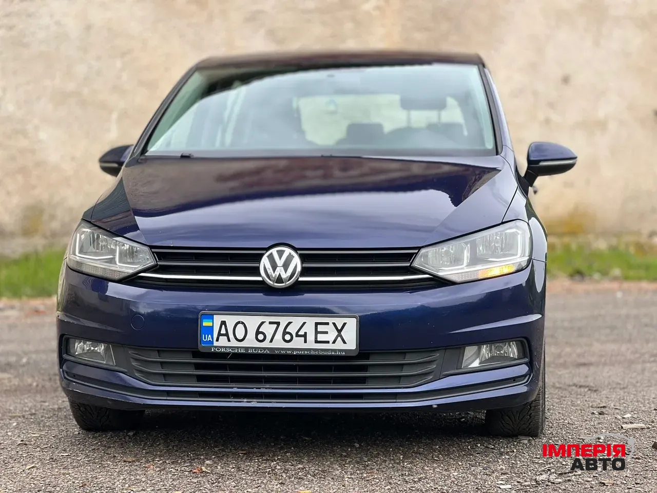 Volkswagen Touran - фото 2