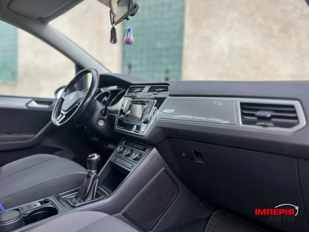 Volkswagen Touran - фото 14