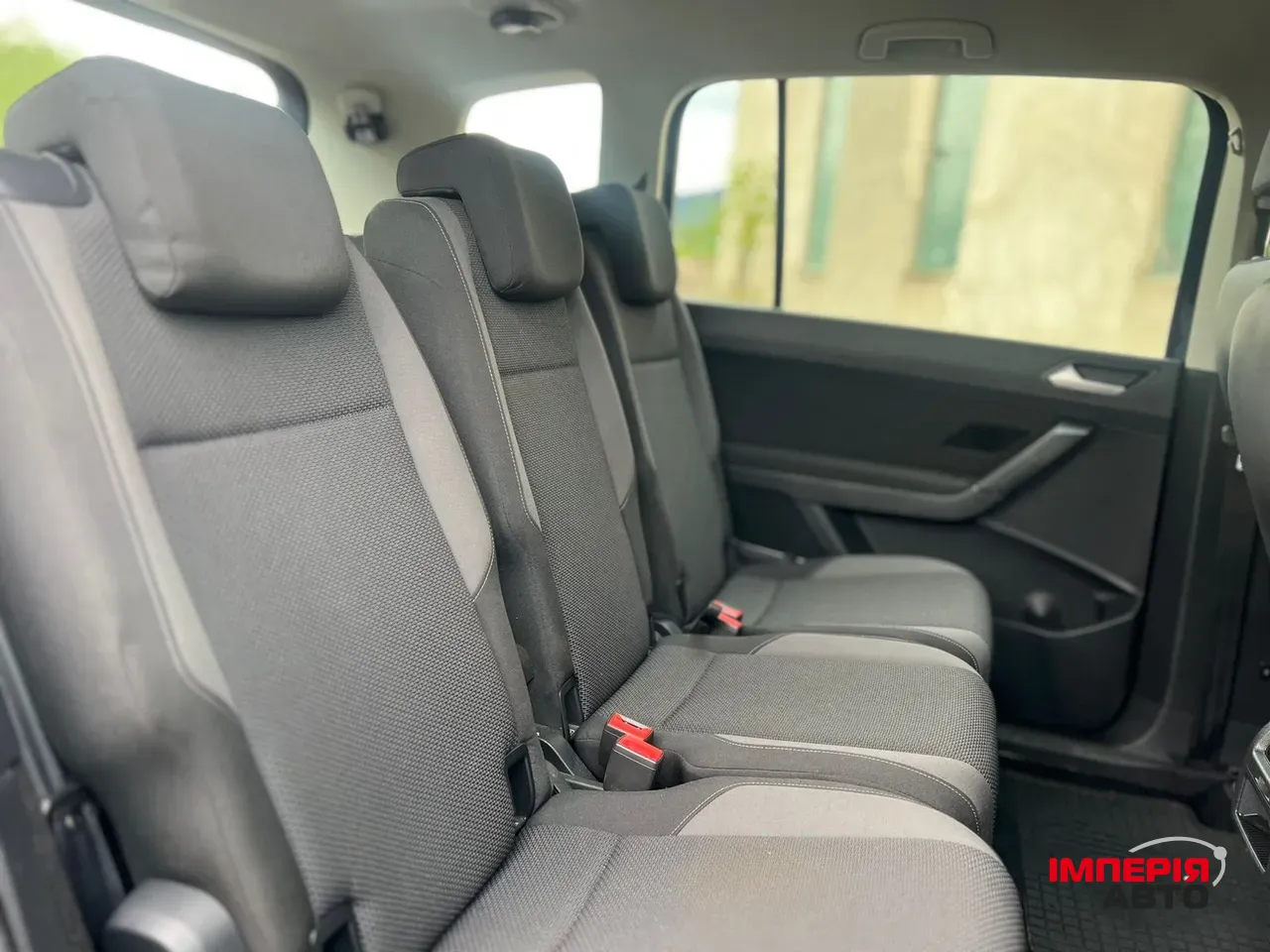 Volkswagen Touran - фото 15