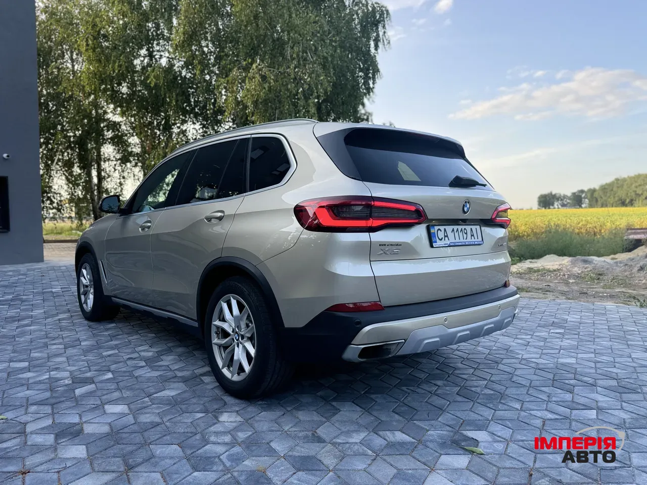 BMW X5 - фото 11