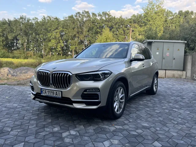BMW X5 - фото 3