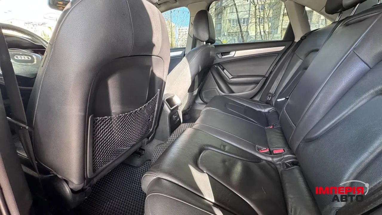 Audi A4 - фото 4
