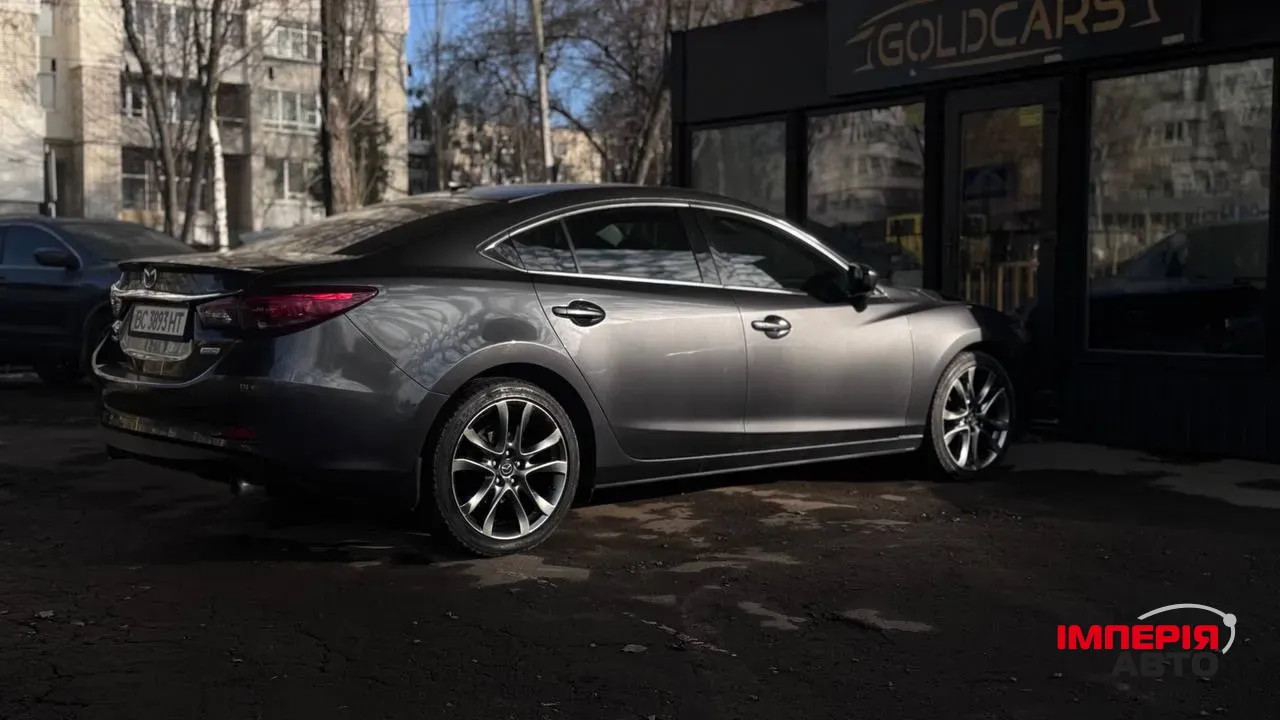 Mazda 6 - фото 7