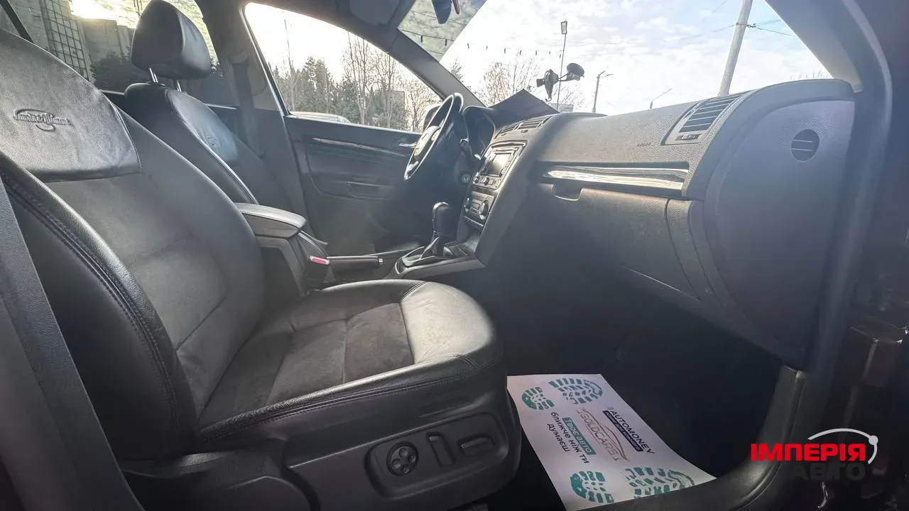 Skoda Octavia - фото 2