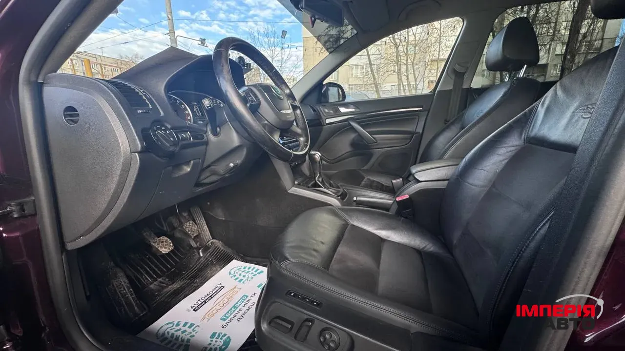 Skoda Octavia - фото 6