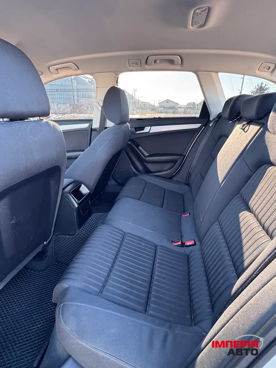 Audi A4 - фото 20