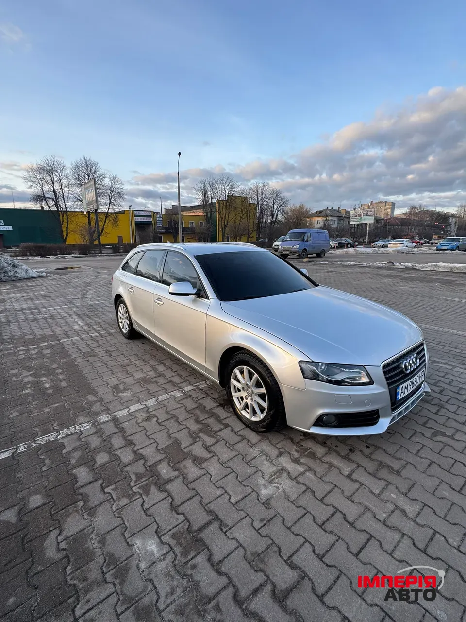 Audi A4 - фото 3
