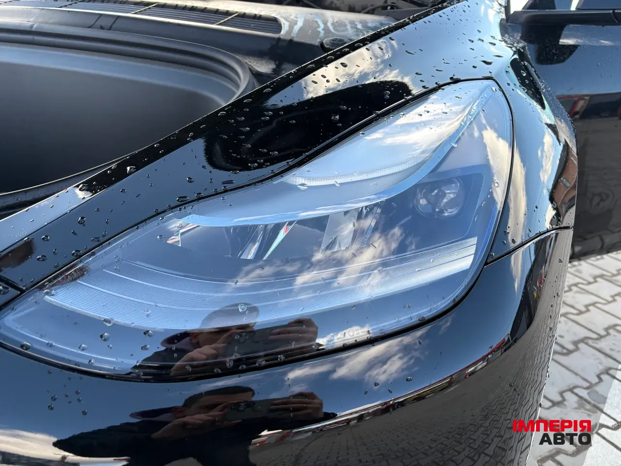 Tesla Model Y - фото 10