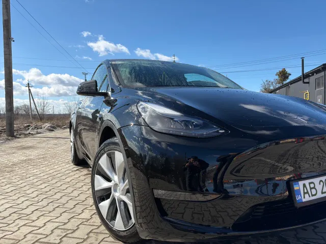Tesla Model Y - фото 2