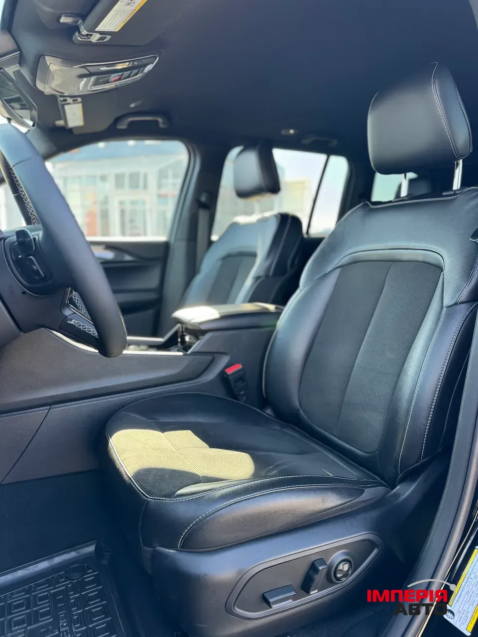 Jeep Grand Cherokee - фото 10