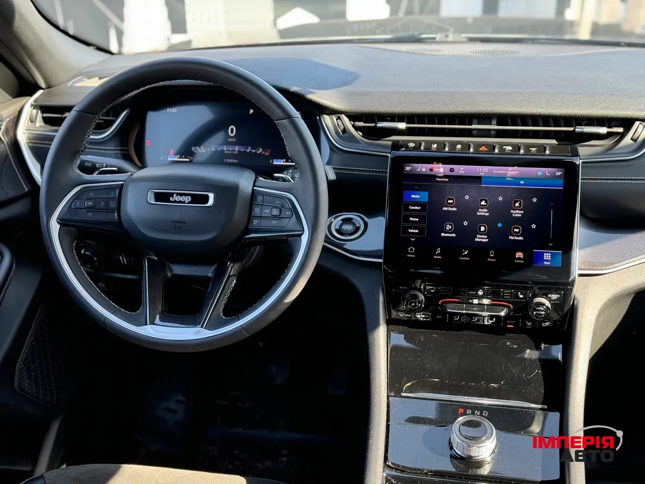 Jeep Grand Cherokee - фото 7