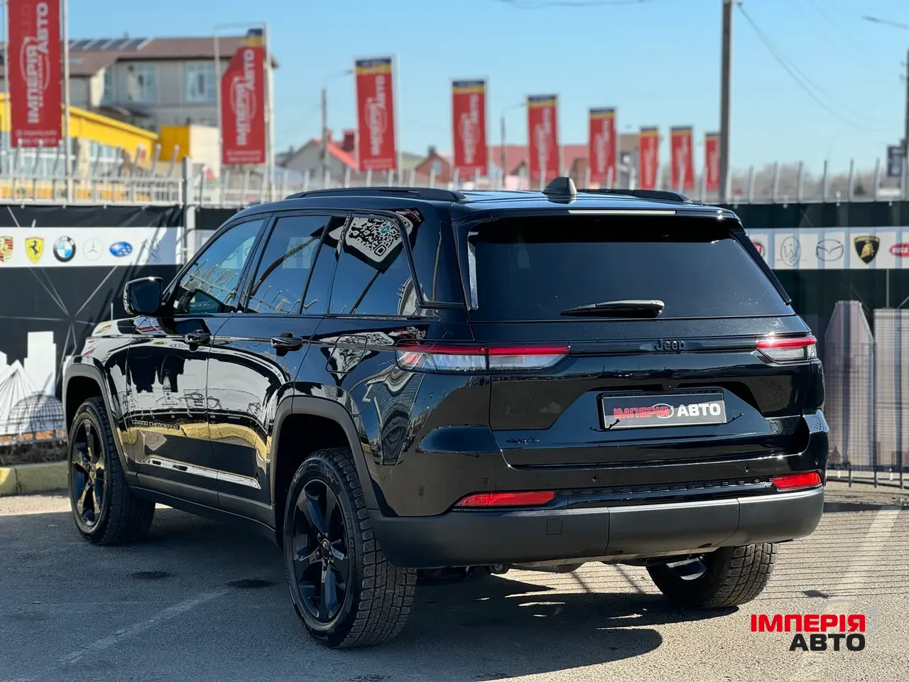 Jeep Grand Cherokee - фото 5