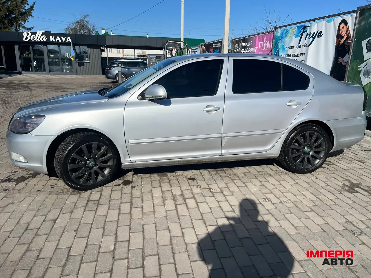 Skoda Octavia - фото 3