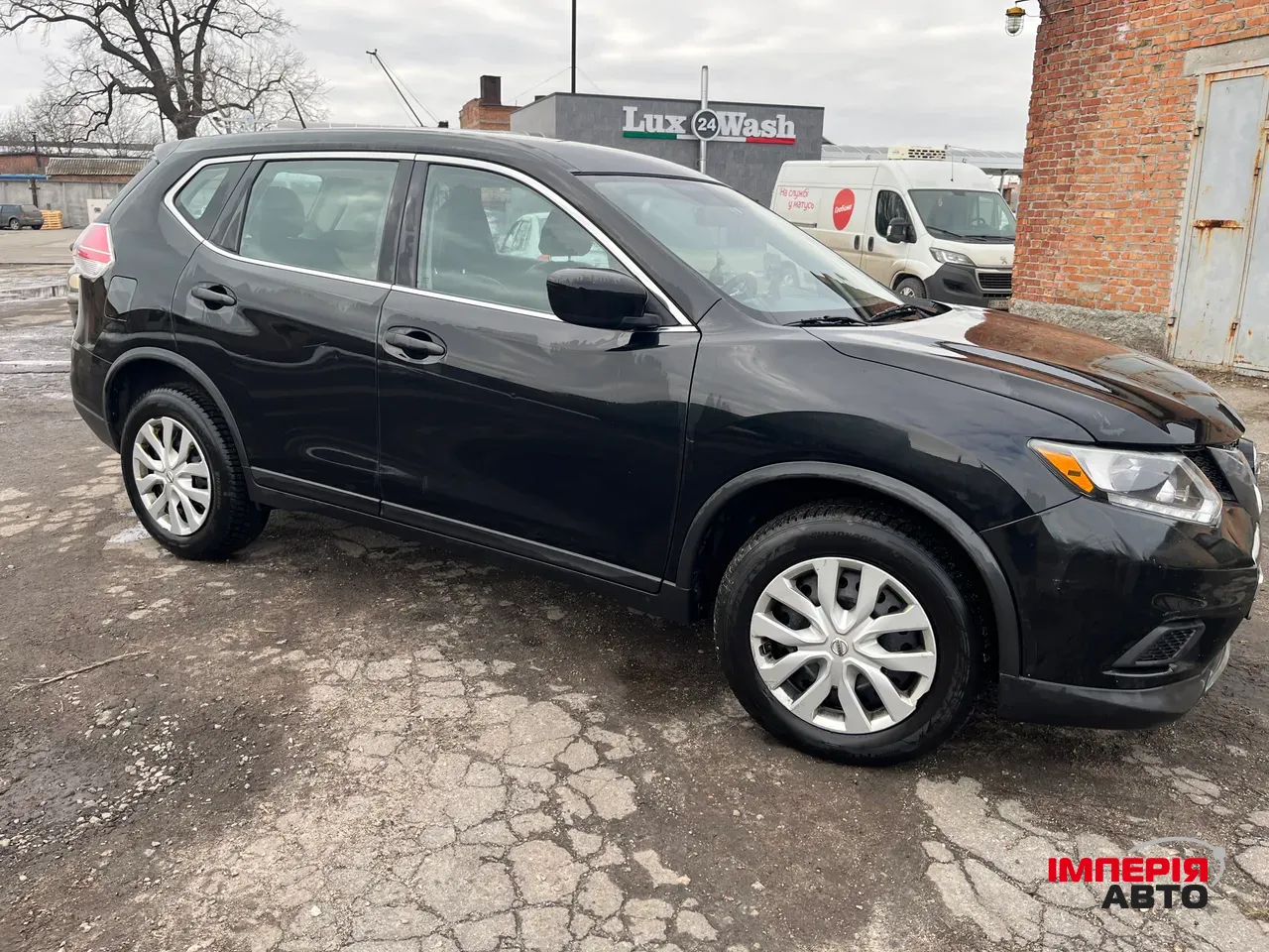 Nissan Rogue - фото 3