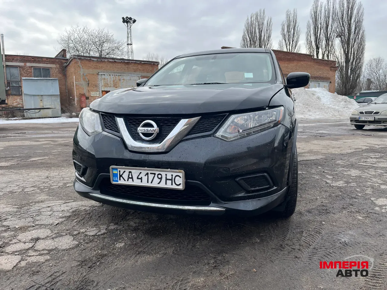 Nissan Rogue - фото 1