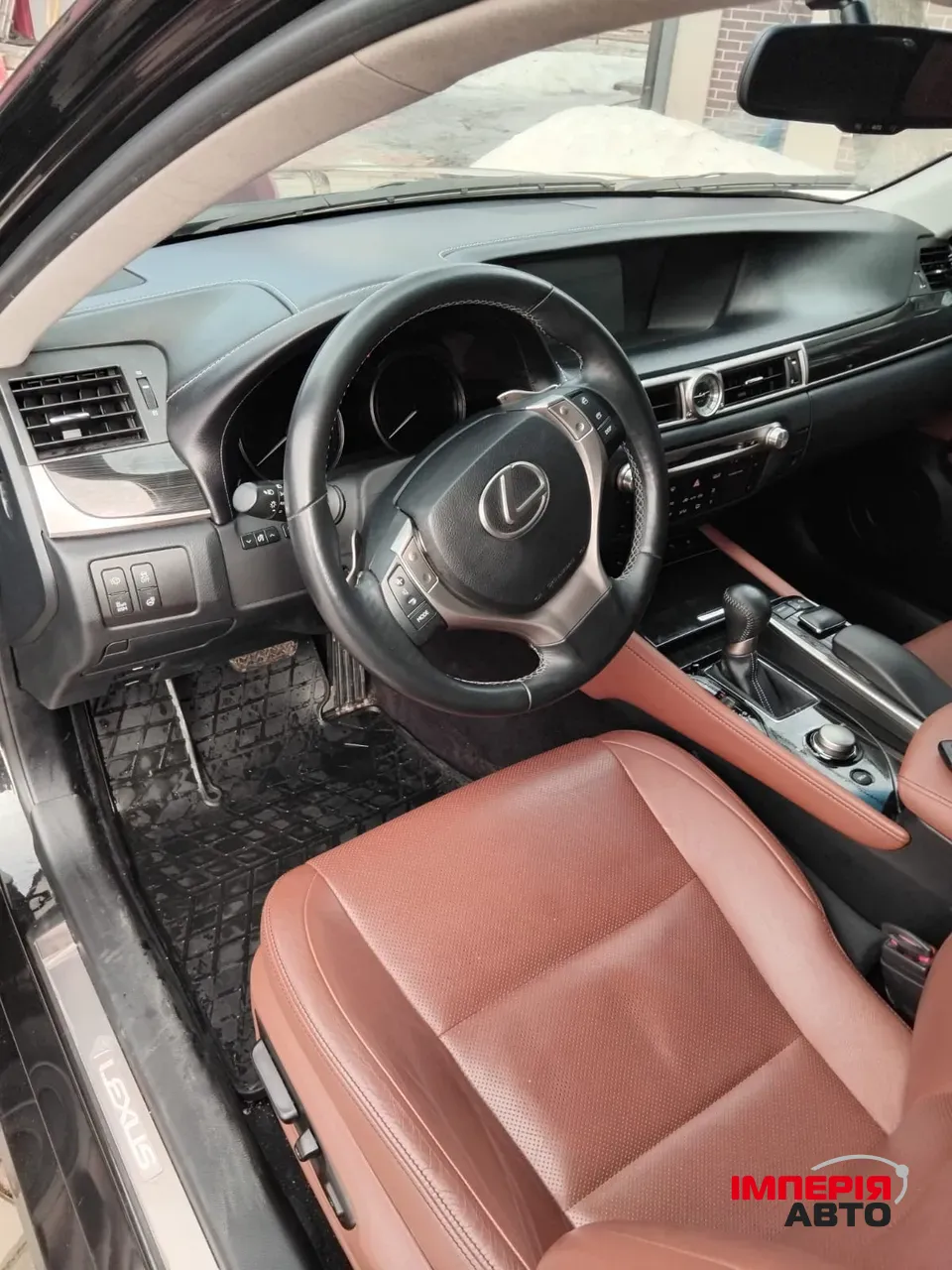 Lexus GS - фото 7