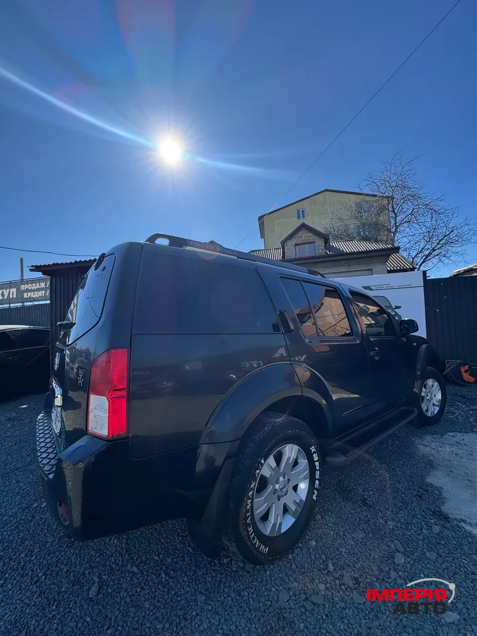 Nissan Pathfinder - фото 3