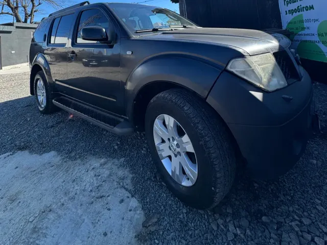 Nissan Pathfinder - фото 4