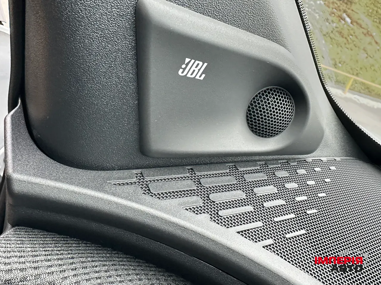 Toyota bZ4X - фото 29