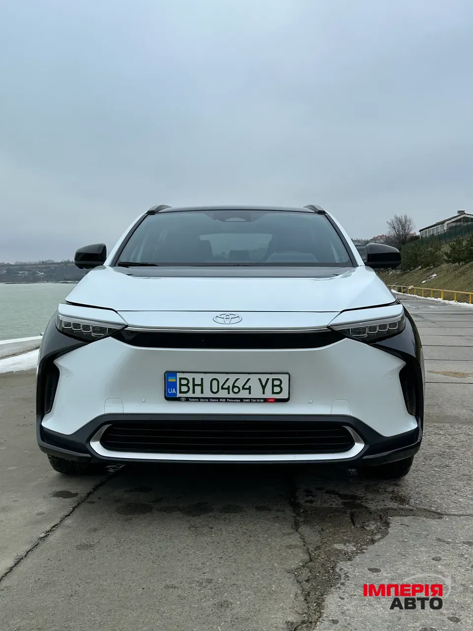 Toyota bZ4X - фото 24