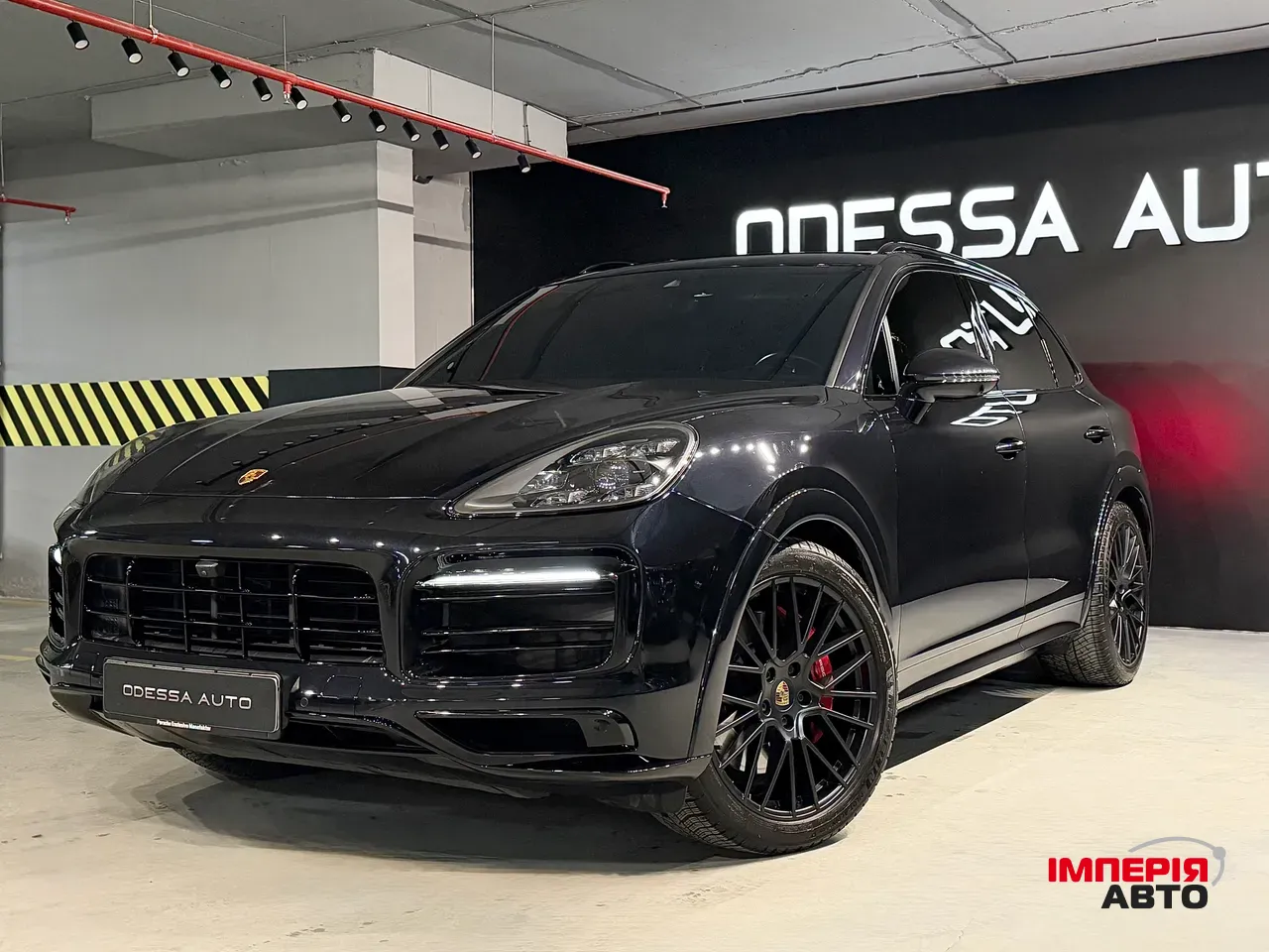 Porsche Cayenne - фото 1