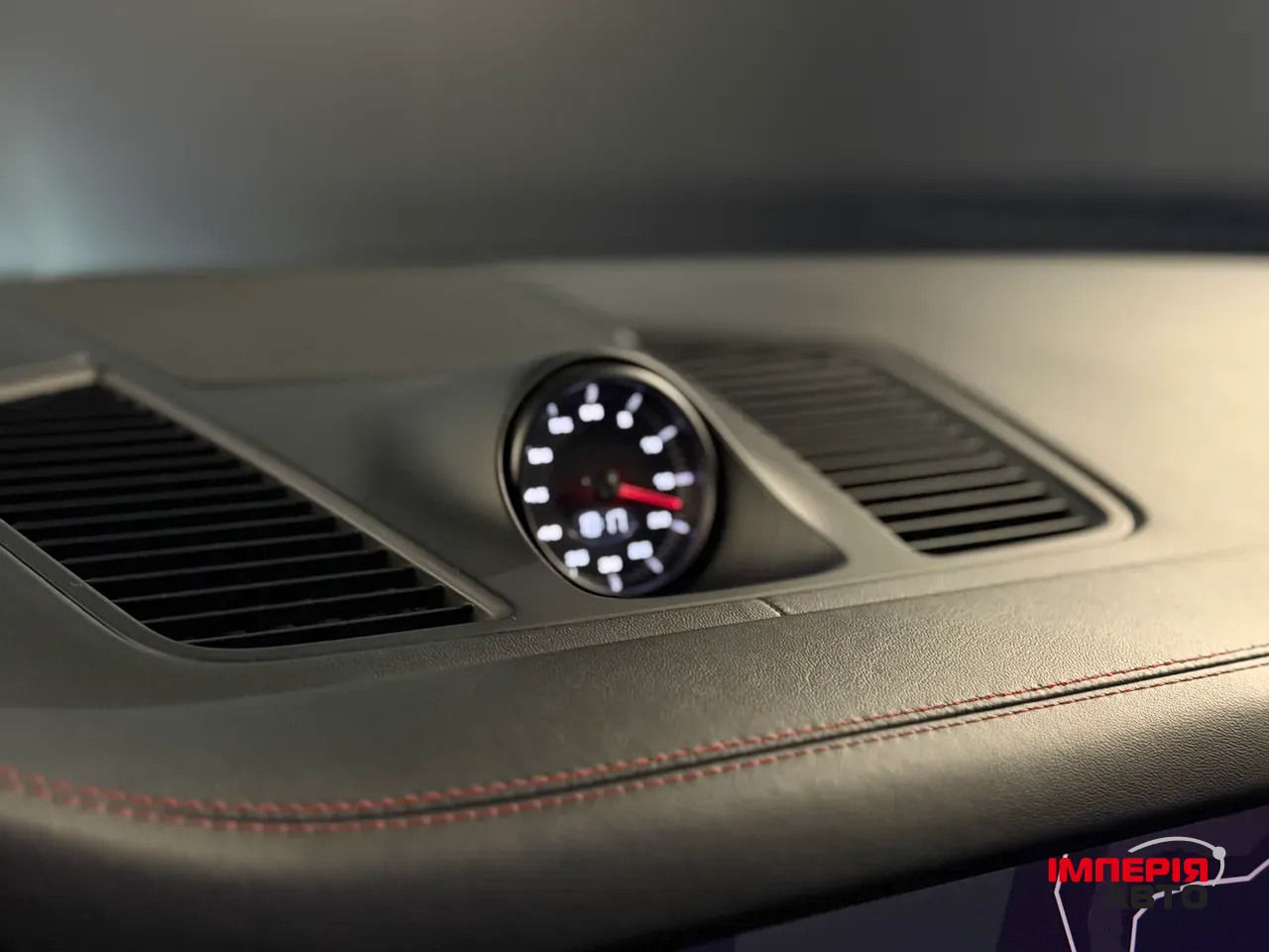 Porsche Cayenne - фото 36