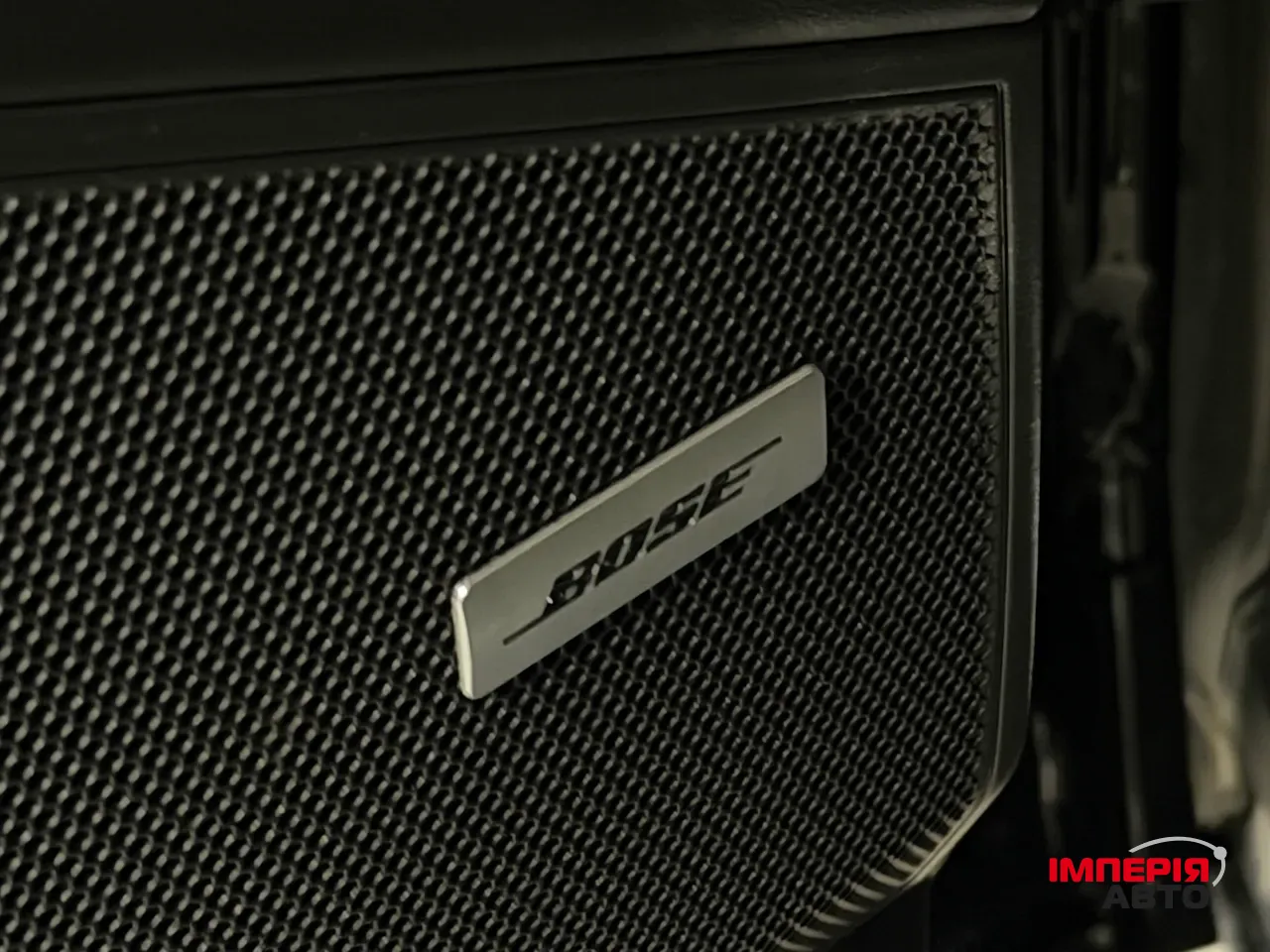 Porsche Cayenne - фото 20