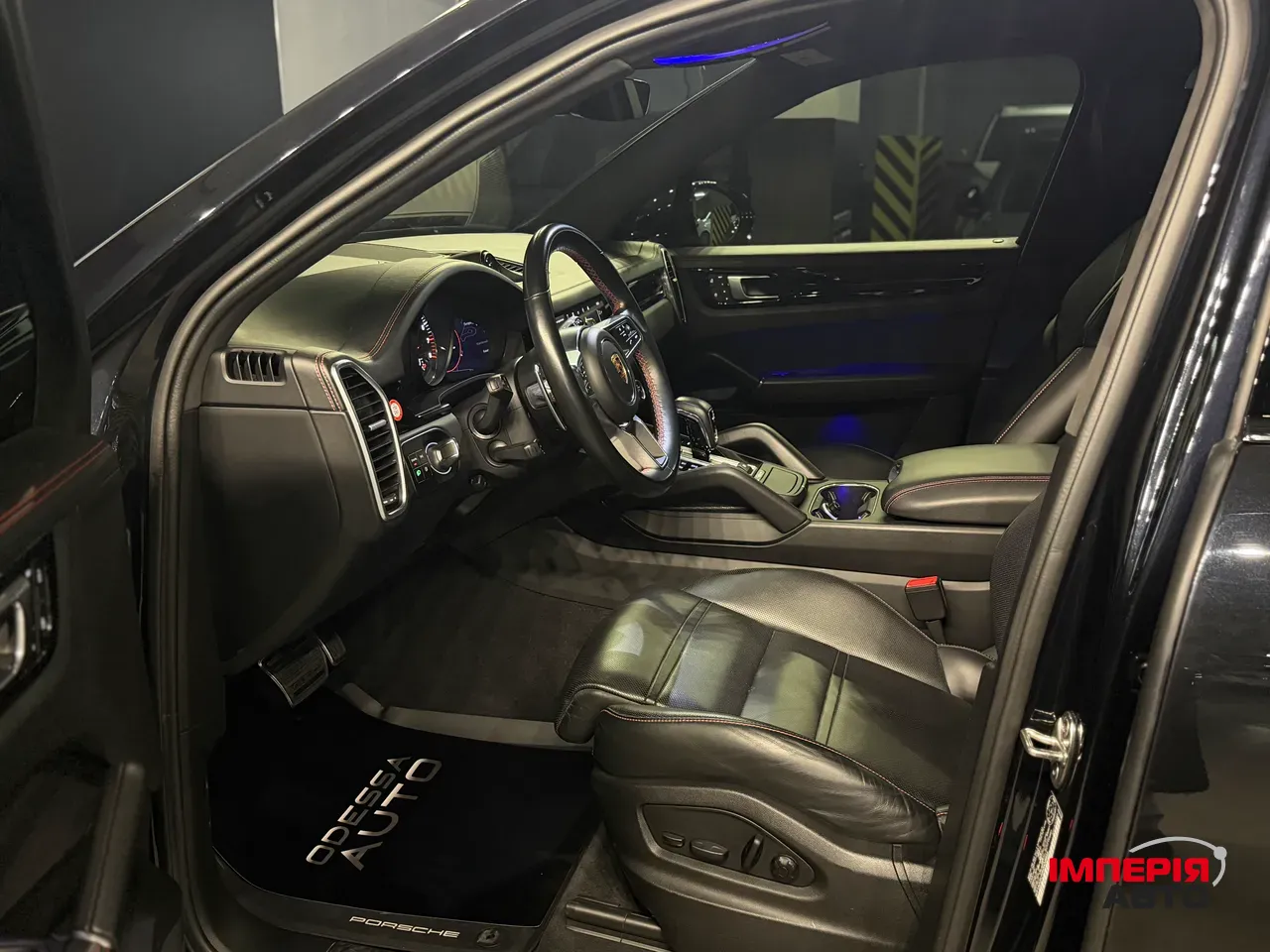 Porsche Cayenne - фото 19
