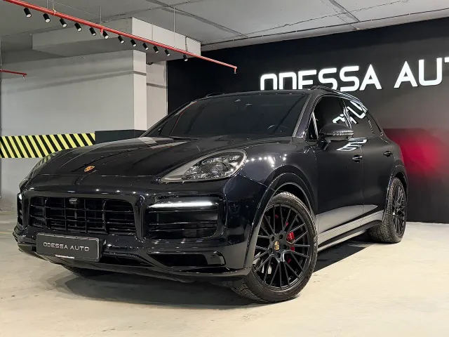 Porsche Cayenne - фото 1