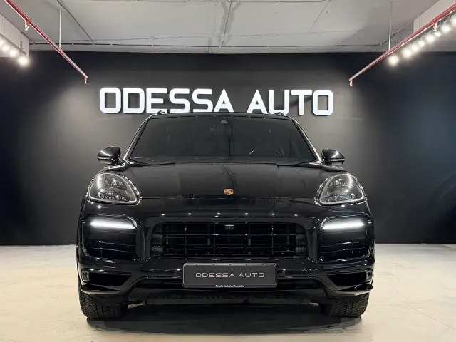 Porsche Cayenne - фото 2