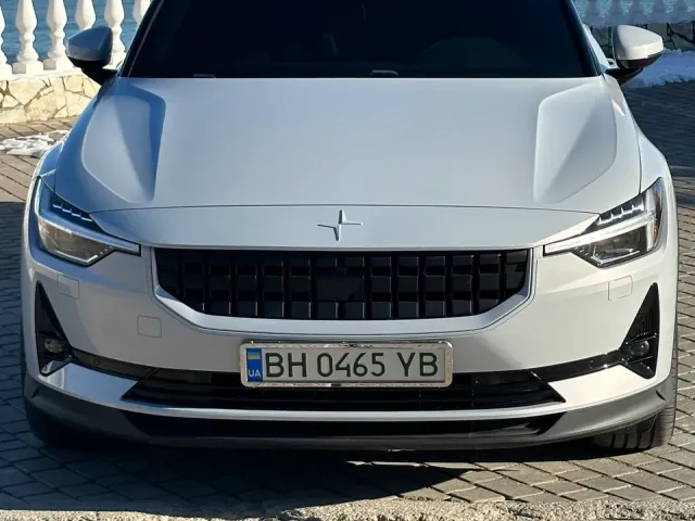 Polestar 2 - фото 1