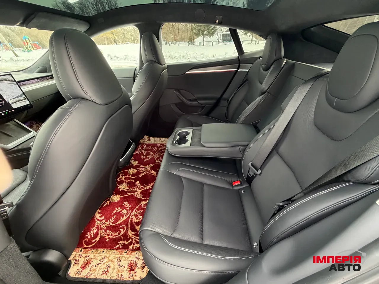 Tesla Model S - фото 11