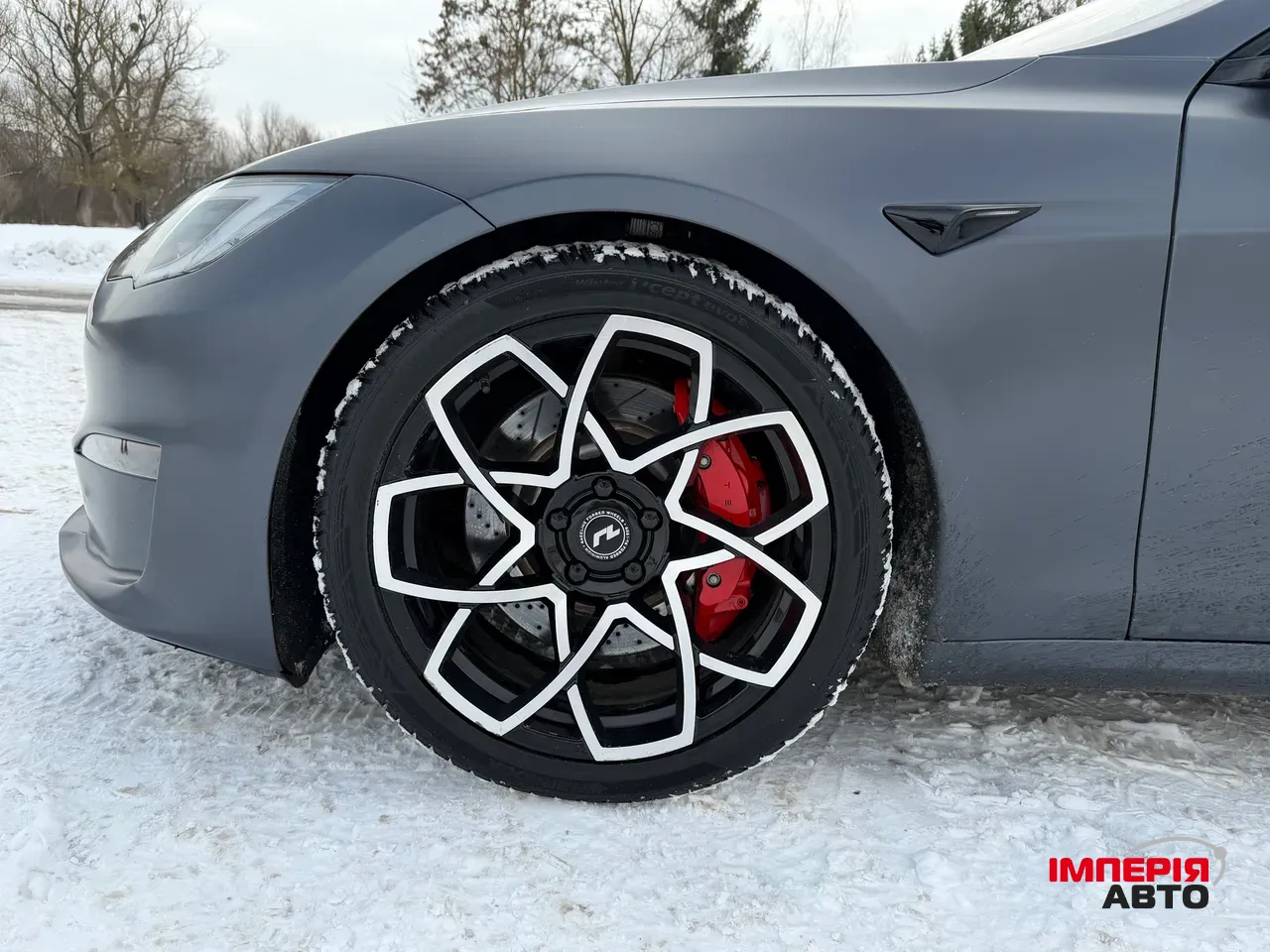 Tesla Model S - фото 5