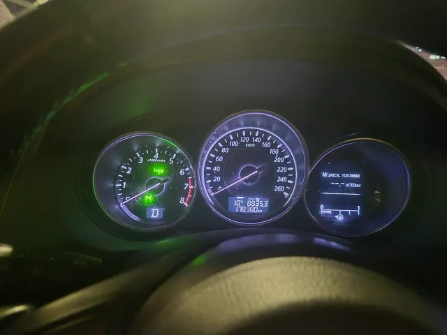 Mazda 6 - фото 4