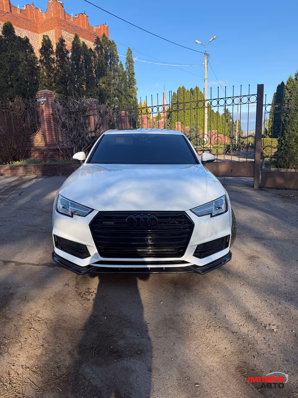 Audi A4 - фото 2
