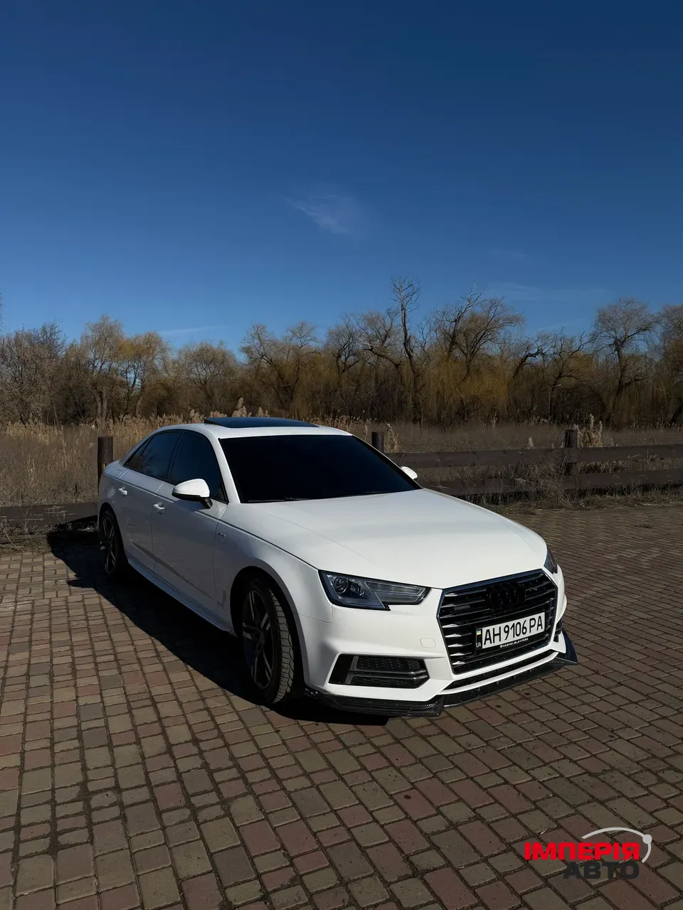 Audi A4 - фото 2